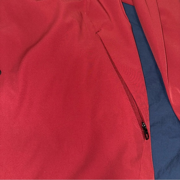 NWOT - Lululemon Coaches Jacket Oxblood - Men’s Size Small - Picture 9 of 10